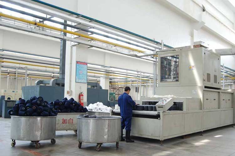 1528698652375336.jpg 印花車(chē)間.jpg